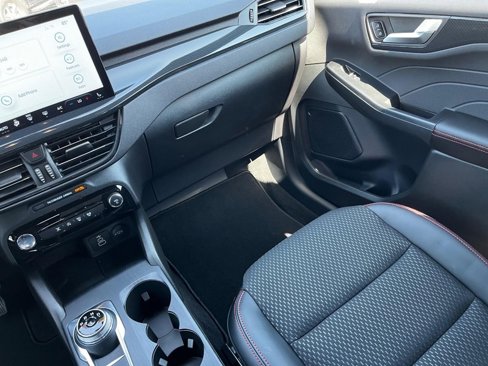 New 2025 Ford Escape ST-Line w/ Tech Pack #1 image 7