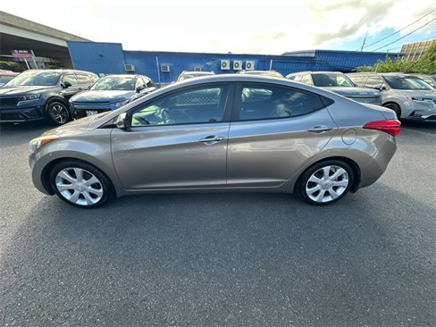 Used 2013 Hyundai Elantra Limited w/ Technology Pkg image 3