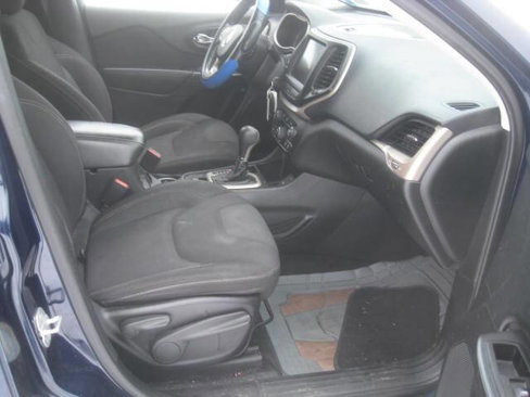Used 2015 Jeep Cherokee Latitude image 17