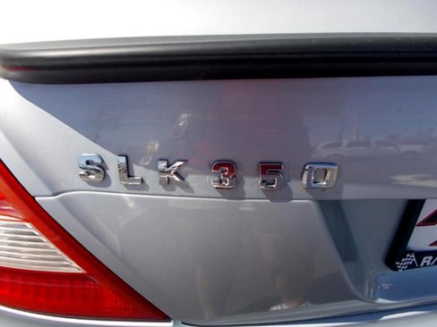 Used 2005 Mercedes-Benz SLK 350 image 10