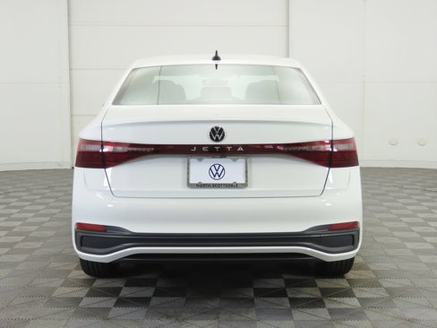 New 2025 Volkswagen Jetta Sport image 7