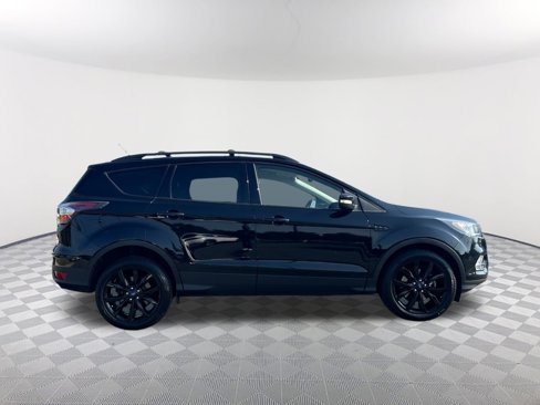 Used 2017 Ford Escape Titanium image 6