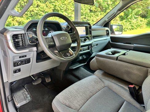 Used 2022 Ford F150 XLT image 23