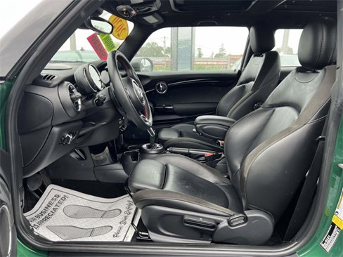 Used 2020 MINI Cooper S image 9