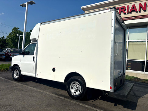 Used 2019 Chevrolet Express 3500 w/ Power Convenience Package image 12