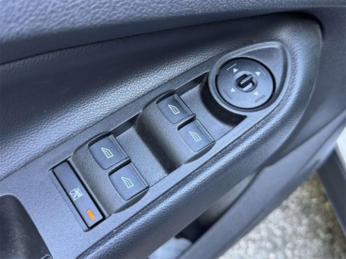 Used 2014 Ford Escape SE image 16