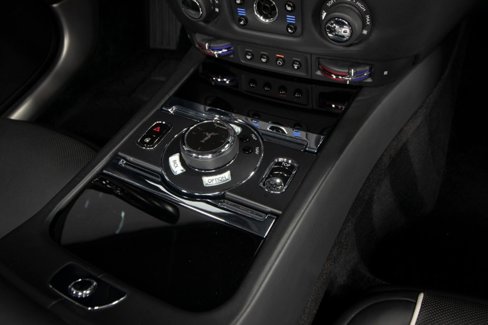 Used 2018 Rolls-Royce Dawn image 50