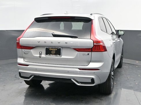 New 2025 Volvo XC60 B5 Core image 6