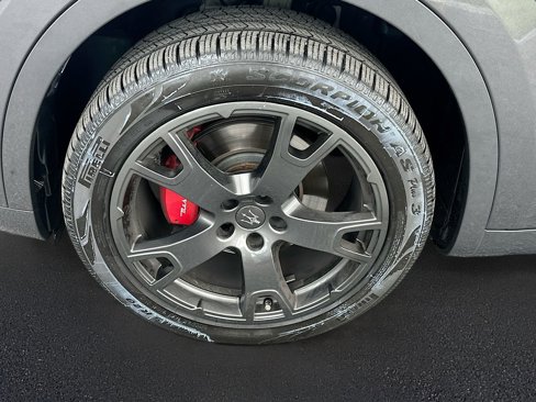 Used 2019 Maserati Levante image 37