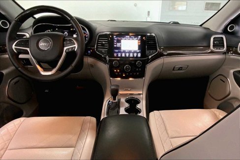 Used 2019 Jeep Grand Cherokee Summit image 9