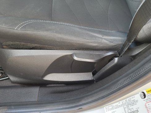 Used 2019 Ford Fiesta SE image 17