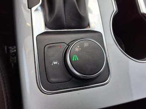 Used 2023 Chevrolet Blazer LT image 28