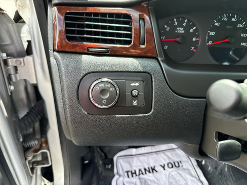 Used 2011 Chevrolet Impala LS image 17