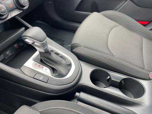 Used 2024 Kia Forte LXS image 35