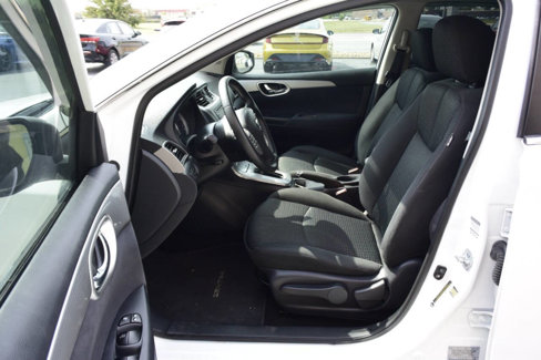 Used 2014 Nissan Sentra SR w/ SR Driver Package image 13