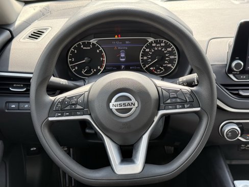 Used 2022 Nissan Altima 2.5 SV image 16