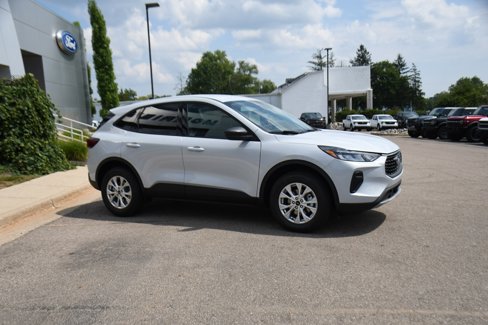 New 2025 Ford Escape Active image 8