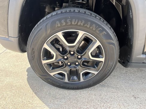 Used 2019 Jeep Compass Trailhawk image 44