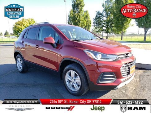 Used 2022 Chevrolet Trax LT w/ LT Convenience Package image 1