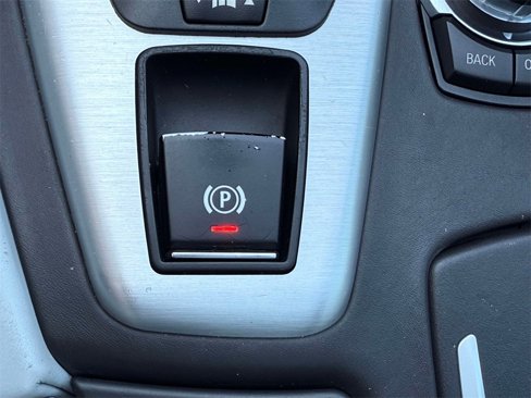 Used 2013 BMW M5 image 25