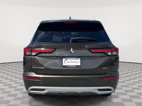 Used 2022 Mitsubishi Outlander SEL image 6