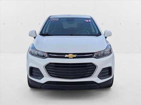Used 2022 Chevrolet Trax LS w/ Tint and Cruise Package image 2
