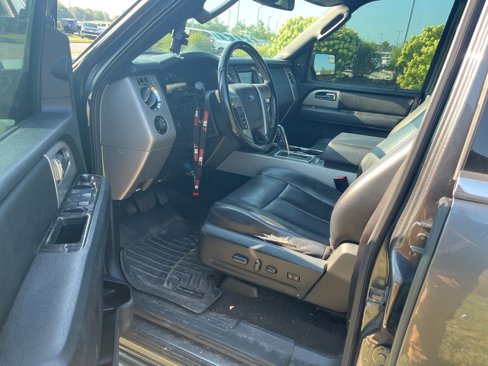 Used 2015 Ford Expedition Limited image 9