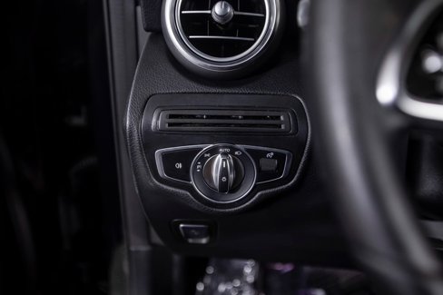 Used 2020 Mercedes-Benz GLC 300 4MATIC image 26