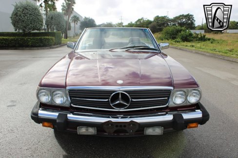Used 1987 Mercedes-Benz 560 SL image 10