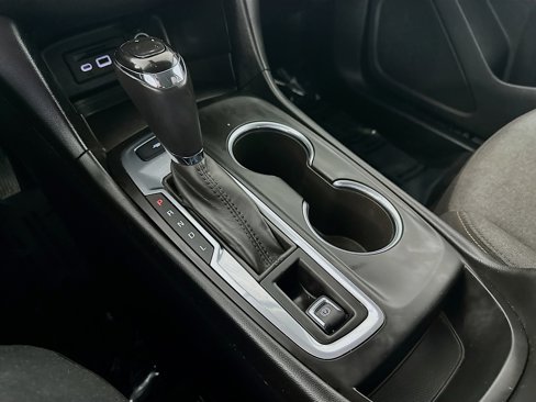 Used 2019 Chevrolet Equinox LT image 17