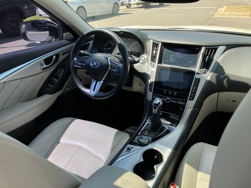 Certified 2022 INFINITI Q50 Luxe w/ Cargo Package image 34