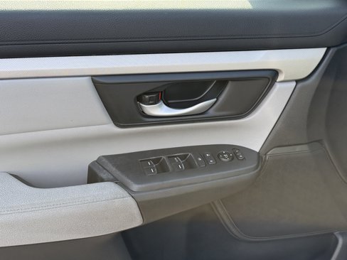 Used 2019 Honda CR-V LX image 15