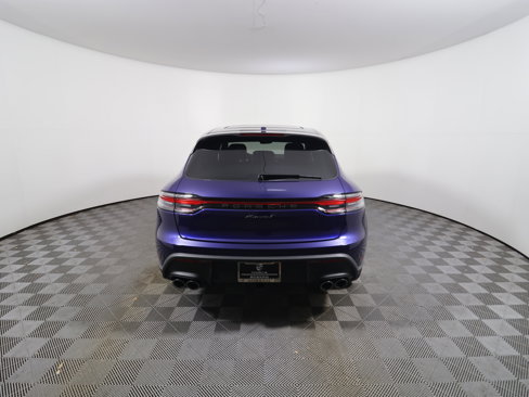New 2025 Porsche Macan Turbo image 6