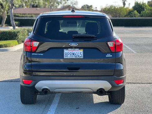 Used 2019 Ford Escape SE image 31