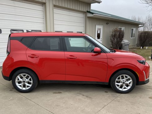 Used 2023 Kia Soul LX w/ Option Group 015 image 7