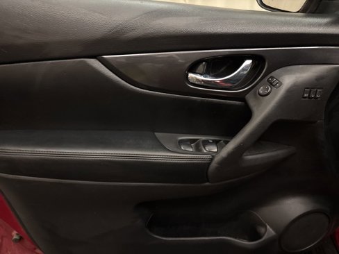 Used 2017 Nissan Rogue SL w/ SL Premium Package image 10
