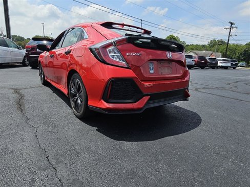 Used 2018 Honda Civic EX image 2