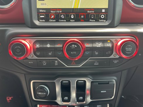 Used 2023 Jeep Wrangler Rubicon w/ Cold Weather Group image 16