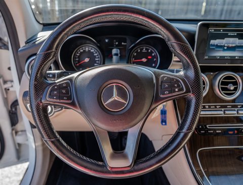 Used 2019 Mercedes-Benz GLC 300 image 15