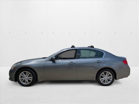 Used 2013 INFINITI G37 x image 7