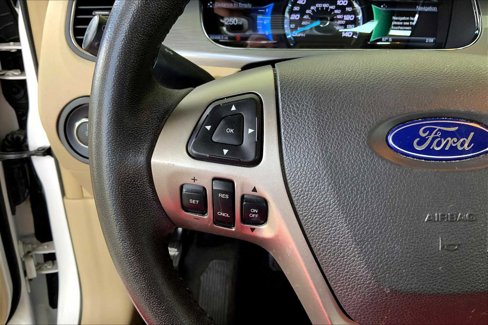 Used 2015 Ford Taurus SEL w/ Equipment Group 201A image 23