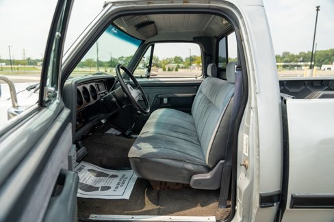 Used 1991 Dodge D/W Truck 350 image 35