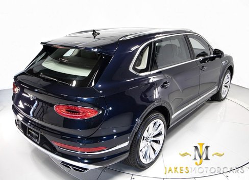 Used 2023 Bentley Bentayga Extended Wheelbase image 10
