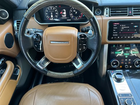 Used 2018 Land Rover Range Rover Long Wheelbase Autobiography image 14