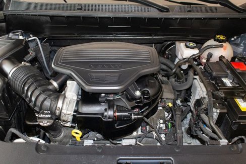 Used 2021 Cadillac XT6 Premium Luxury image 3