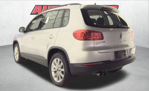 Used 2017 Volkswagen Tiguan Limited image 6