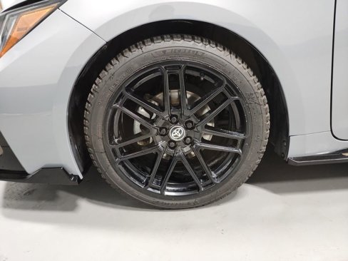 Used 2021 Toyota Corolla SE w/ Carpet Mat Package (TMS) image 29