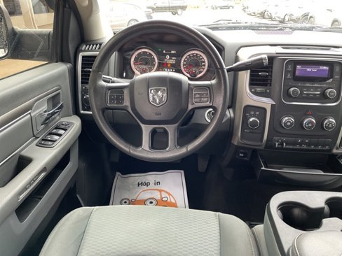 Used 2018 RAM 2500 SLT image 12