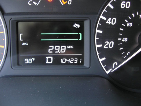Used 2017 Nissan Sentra S image 11