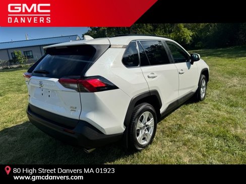 Used 2019 Toyota RAV4 XLE image 4